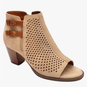Vionic Chryssa Tan Suede Peep Toe Booties Fall 6.5